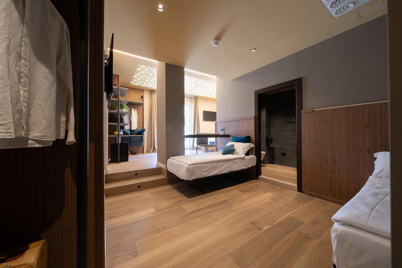 Il Tridente Hotel Бибионе Экстерьер фото