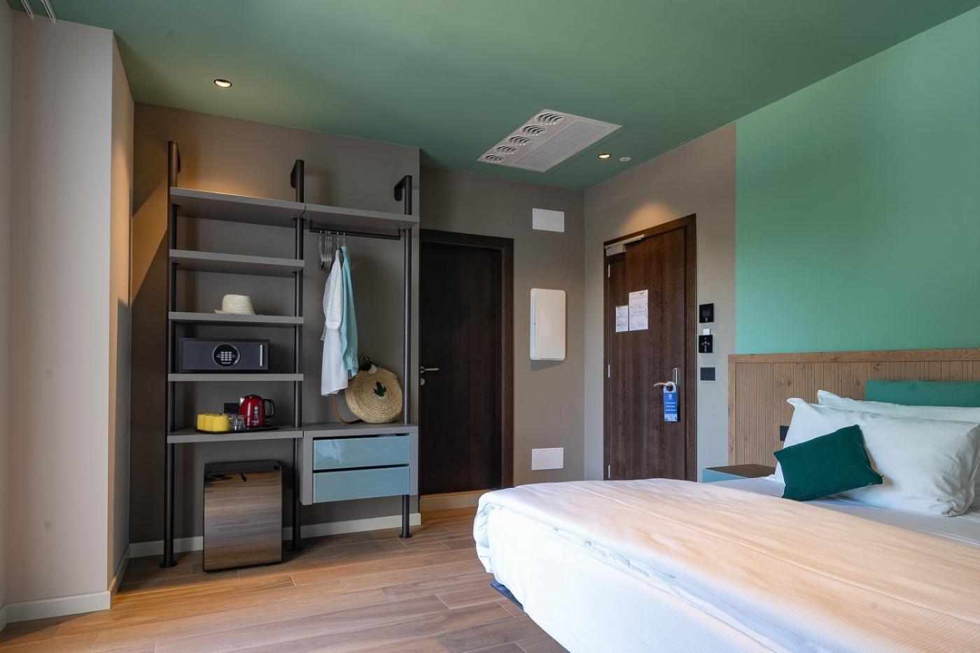 Il Tridente Hotel Бибионе Экстерьер фото